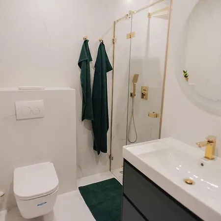 Dickensa 36a * Gliwice