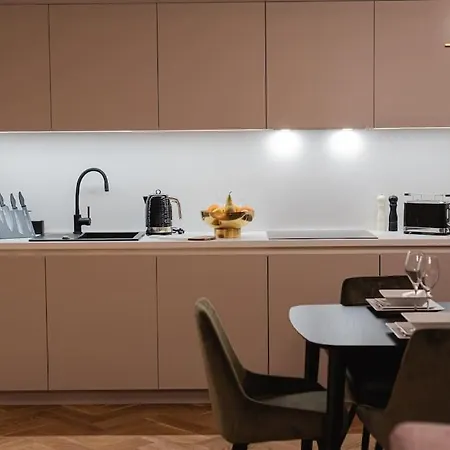 Dickensa 36a Gliwice