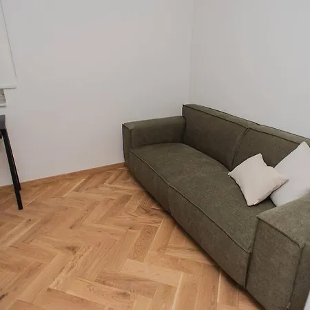 Dickensa 36a Apartament *