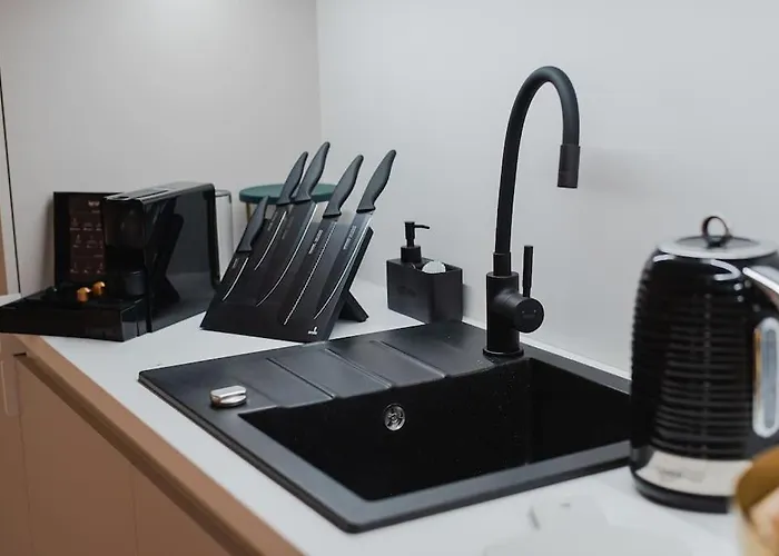 Dickensa 36a شقة *