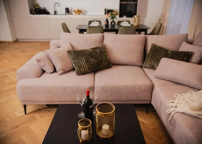 Dickensa 36a شقة *